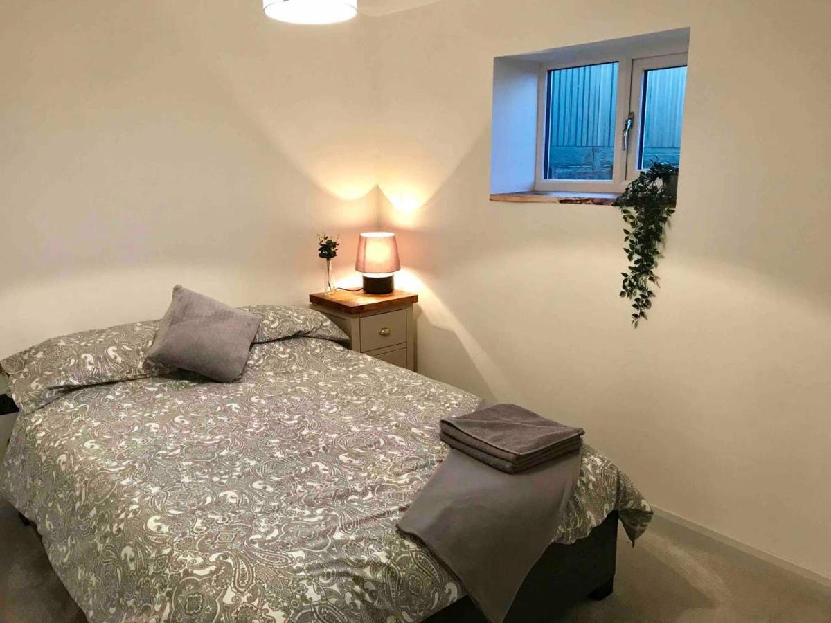 Clover Lodge Честърфилд Екстериор снимка